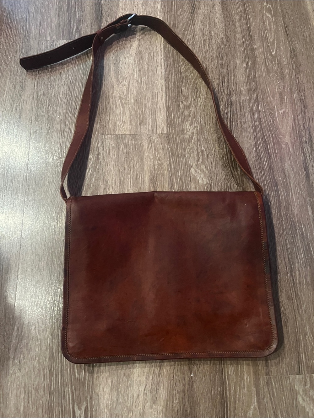 Carbon2Cobalt Men's Brown Leather Messenger Bag - Adjustable Crossbody